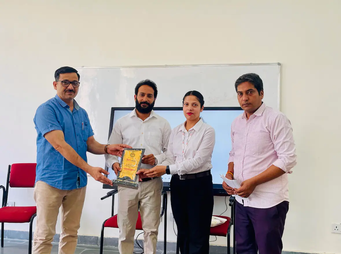 Award Image 6